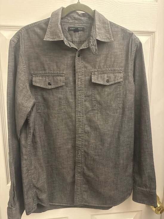 Banana Republic Men's Slim Fit Gray Slub Chambray Button Down Shirt Size M 15 x - Picture 4 of 8